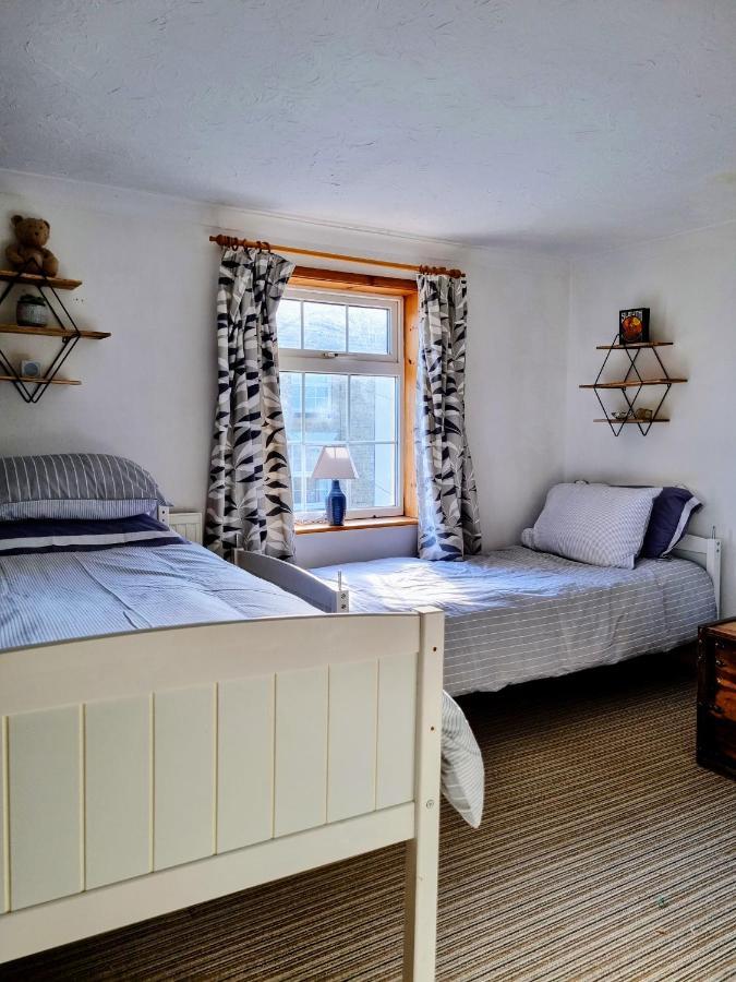קאוז 2 Bedroom House Within Walking Distance Of Town מראה חיצוני תמונה